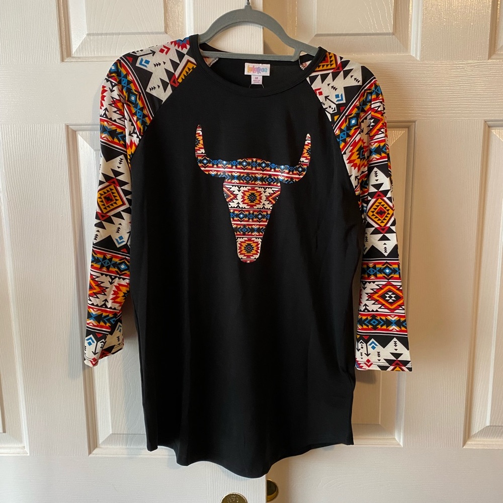 NWT LuLaRoe Randy Tee
